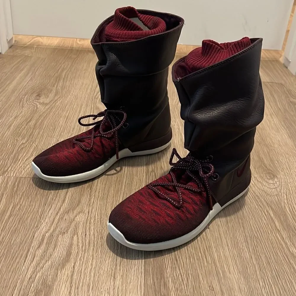 Nike Roshe Two Flyknit Hi 861708-600 Deep Burgundy- Red Women Size 10 Boots
